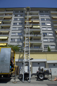 Eurêka déménagements - Déménagement avec un monte-charge au 10ème étage d'un immeuble